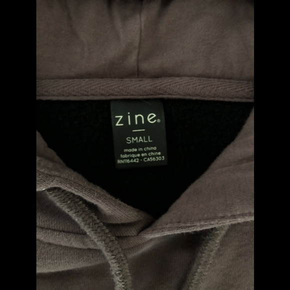 Zumiez Hoodie - Picture 2 of 2